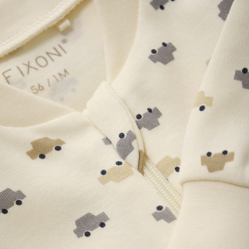 Pysj / heldress med fot - Biler,  OEKO-TEX® 